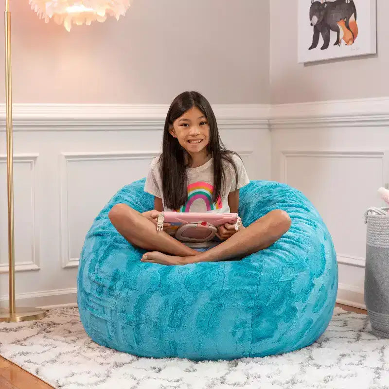 Pouf géant 3 pieds - Fausse fourrure - Couleurs amusantes