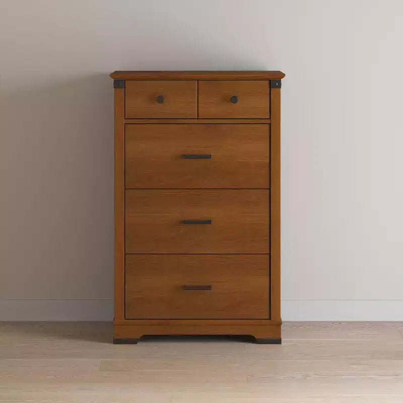 Ensemble de chambre de bébé Redmond avec lit à panneaux, commode et chiffonnier, 3 pièces, comprend un lit de bébé convertible 4-en-1, une commode et un chiffonnier