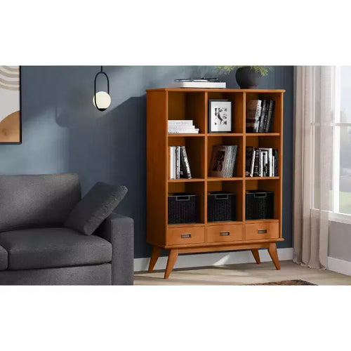 Bibliothèque de rangement Mid-Century de 42 pouces de large en bois massif couleur Teck Brun