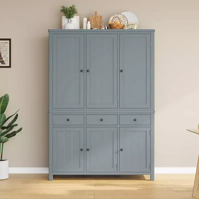 Garde-manger de cuisine Clara à 6 portes avec 3 tiroirs coulissants et 7 étagères réglables